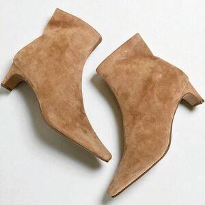 Steve Madden Tan Ankle Boots